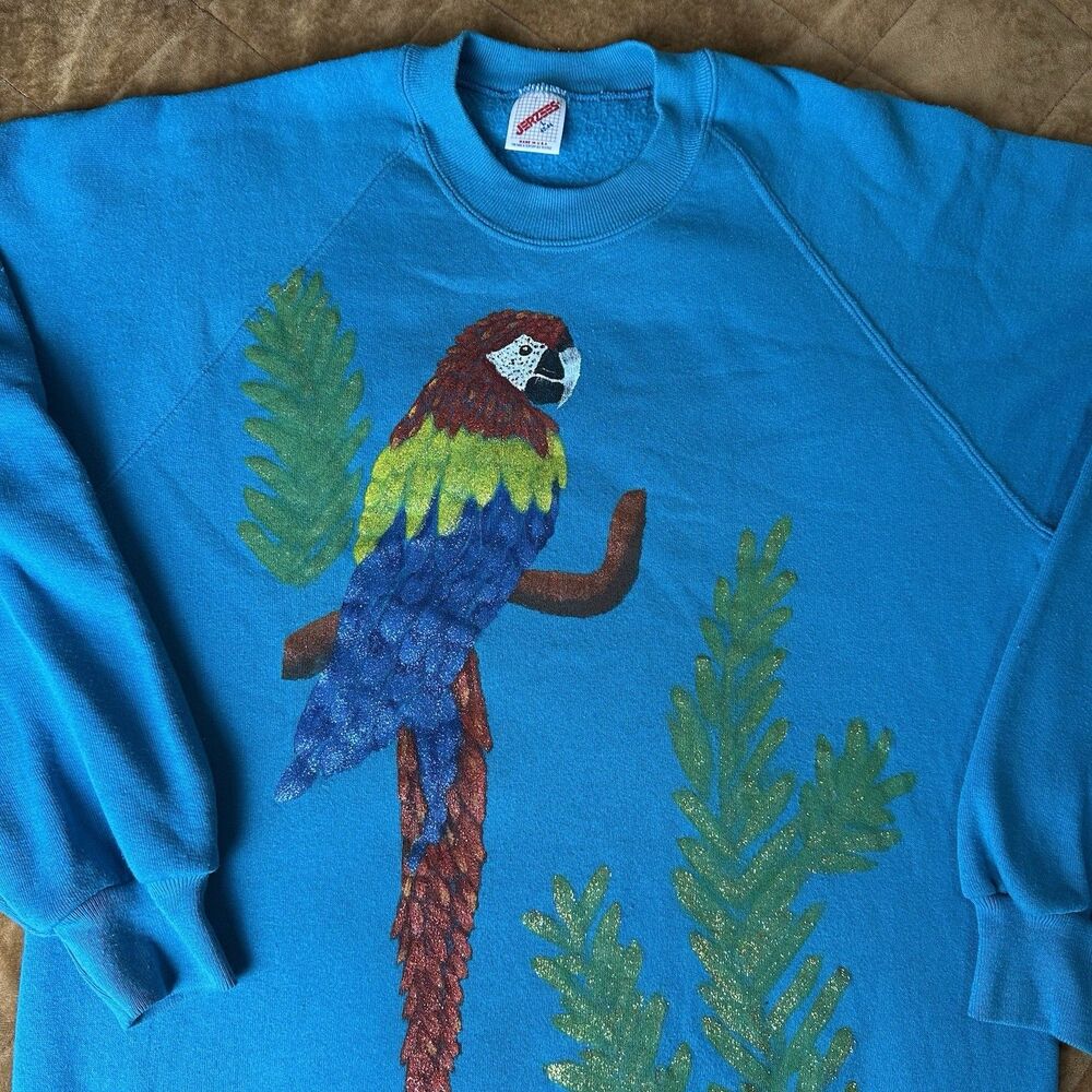 Vintage Bird Parrot Sweater Jerzees Nature Graphic Size Large 42-44